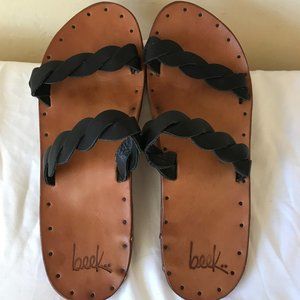 Beek - Hummingbird Sandal - 8 - Brown Leather - Black Braided detail